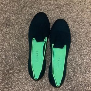 New Rothy’s loafers Size 12